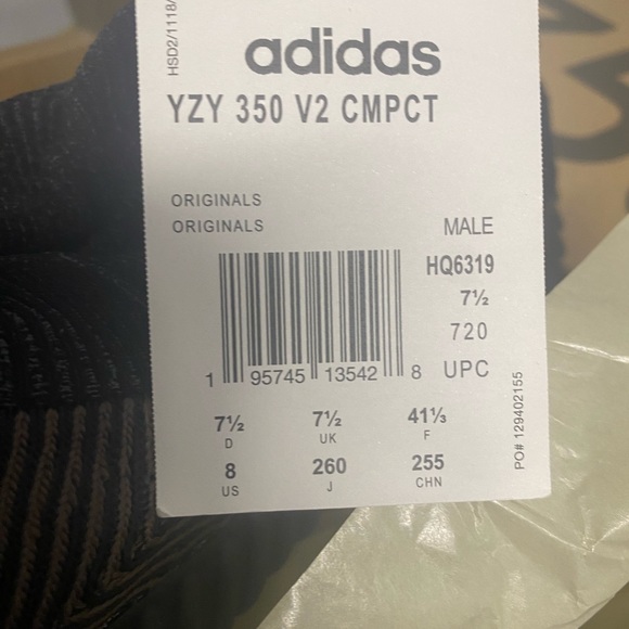 YZY 350 V2 CMPCT in “carbon” - Picture 4 of 4